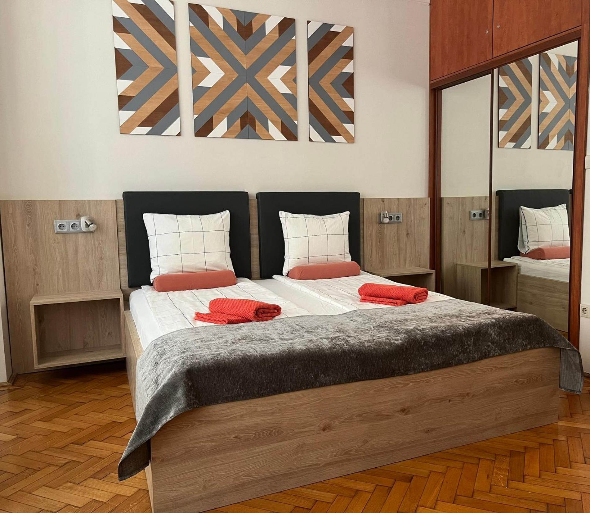 Paprika Apartment Studio Budapest Esterno foto